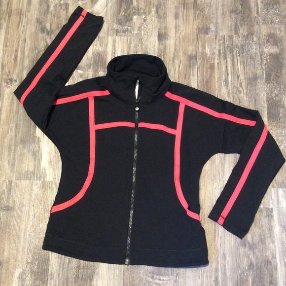 Lululemon Tracker Jacket 🌺